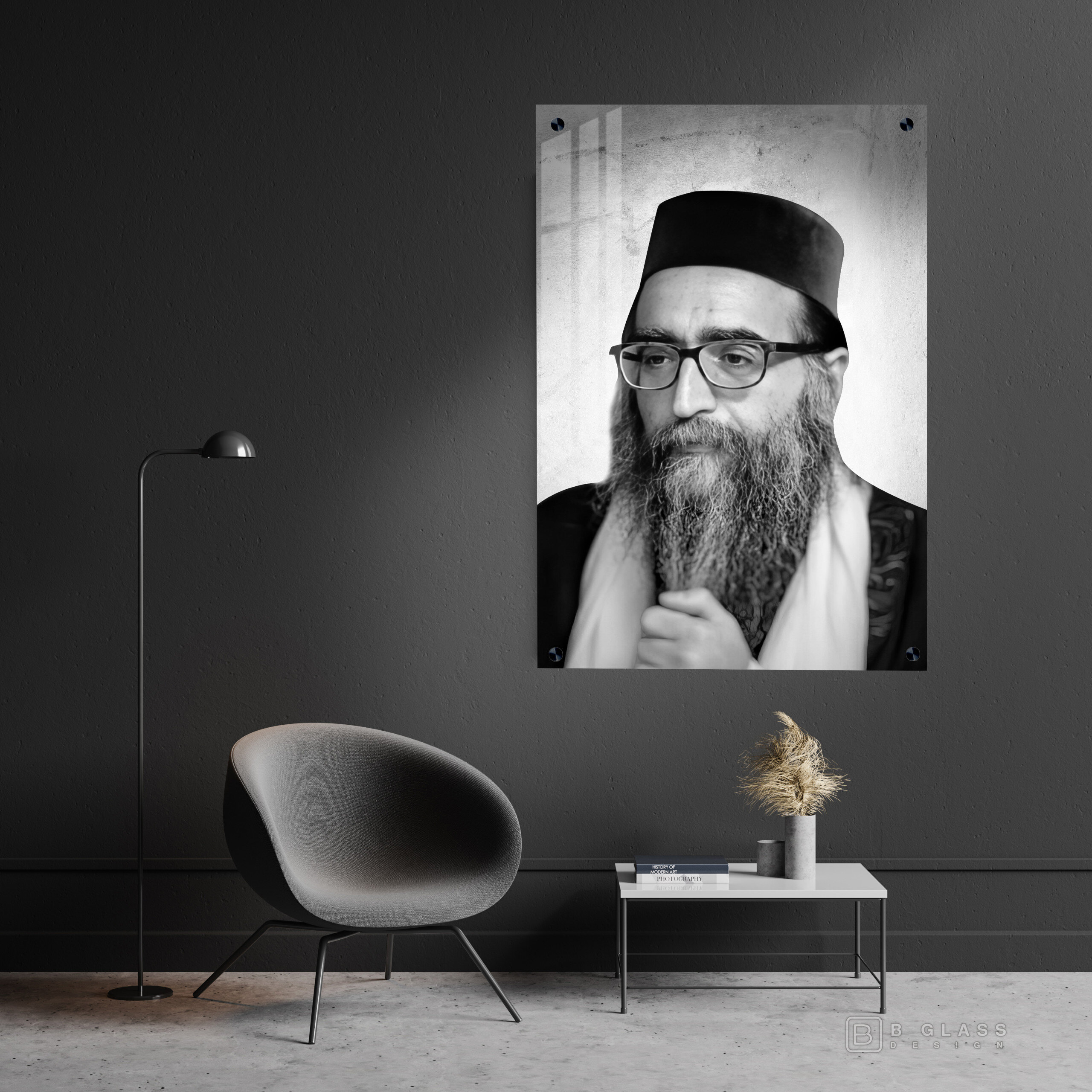 תמונת זכוכית הרב יאשיהו פינטו רקע בטון